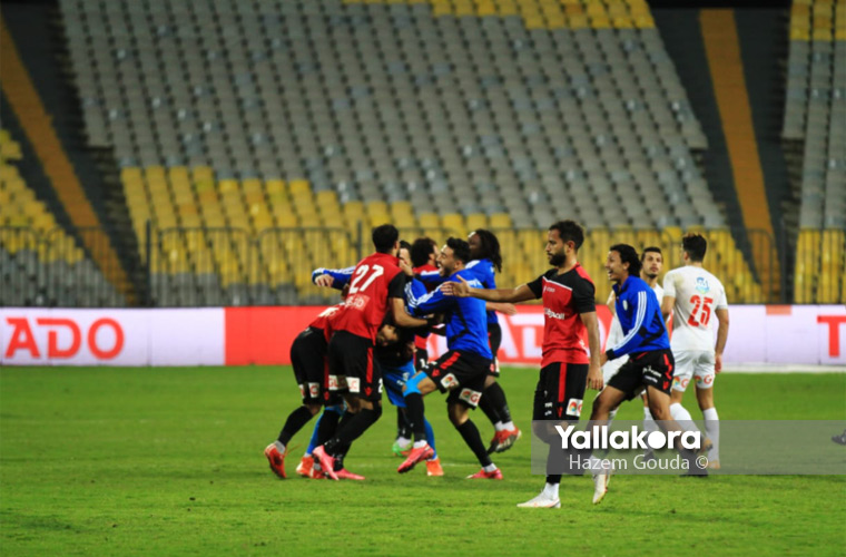 احتفال لاعبي طلائع الجيش بالتأهل لنهائي كأس مصر