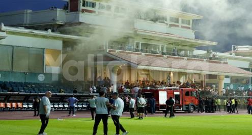 حريق في استاد الاسكندرية خلال مباراة سموحة وبيراميدز