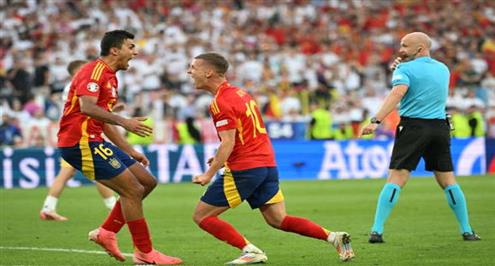 لقطات من مباراة إسبانيا وألمانيا.. فرحة إسبانية وحسرة ألمانية (صور)