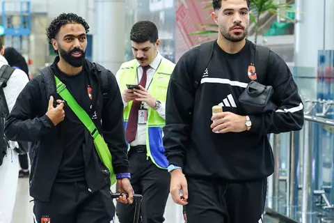لقطات من استعداد بعثة الأهلي للسفر إلى الإمارات لخوض السوبر المصري