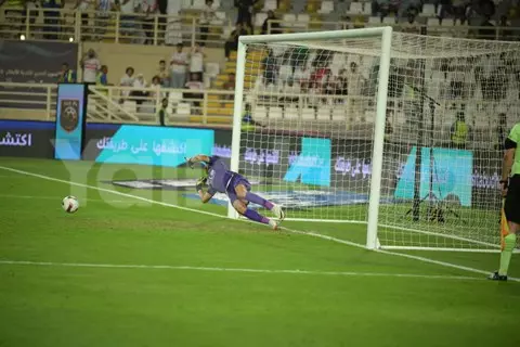 لقطات من مباراة الزمالك وبيراميدز (صور)