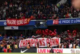 ممر شرفي من لاعبي تشيلسي لفريق ليفربول بطل الدوري الإنجليزي (صور)