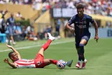 لقطات من مباراة باريس سان جيرمان وأتلتيكو مدريد (صور)
