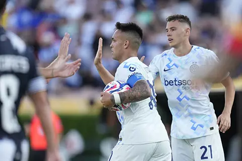 لقطات من مباراة إنتر ومونتيري في كأس العالم للأندية