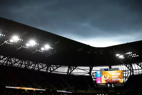 لسوء الأحوال الجوية.. توقف مباراة باتشوكا وسالزبورج في كأس العالم للأندية
