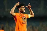 ثلاثي ارتبط بالزمالك.. 8 لاعبين مرشحون للانتقال للأهلي (صور)