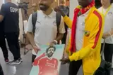 محمد صلاح يحصل على هدية خاصة من منتخب بوركينا فاسو (صور)