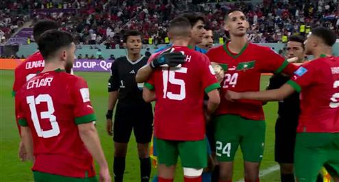 فرحة كرواتية واعتراض مغربي على الحكم بعد المباراة