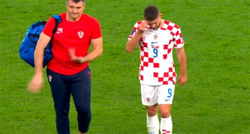 كراماريتش لاعب كرواتيا يغادر مباراة المغرب باكيًا بعد تعرضه للإصابة