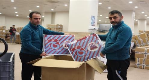 مساعدات من نادي طرابزون لأسر ضحايا زلزال تركيا