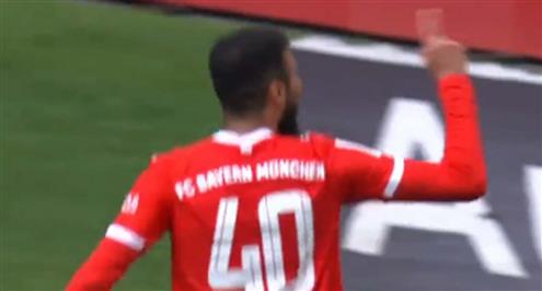 المغربي نصير مزراوي يسجل أول أهدافه مع بايرن ميونيخ في جميع المسابقات أمام شالكه