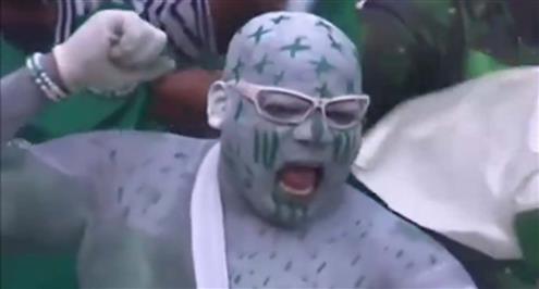 أجواء جماهيرية رائعة في مباراة كوت ديفوار ونيجيريا