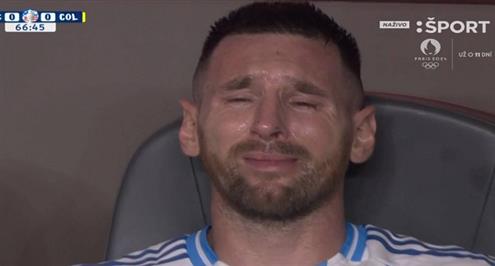ميسي ينهار بالبكاء بعد الإصابة أمام كولومبيا في نهائي كوبا أمريكا