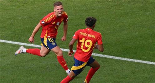 هدف إسبانيا الأول أمام ألمانيا ( داني أولمو )