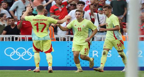 هدف إسبانيا الأول أمام المغرب (فيرمين لوبيز)