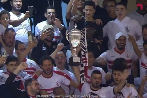 تتويج الزمالك بلقب البطولة العربية للكرة الطائرة