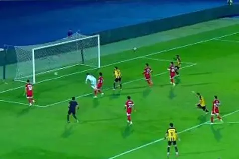 صدق أو لا تصدق.. المقاولون العرب يهدر هدف محقق أمام مودرن سبورت