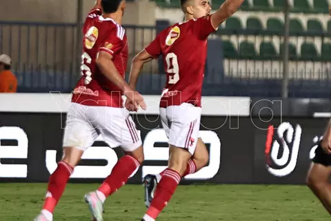 هدف الأهلي الأول أمام بتروجيت (جراديشار)