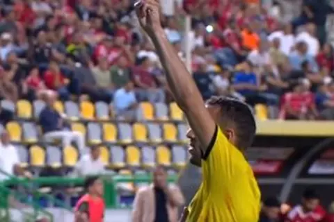 هدف كهرباء الإسماعيلية الثاني أمام الأهلي ( عصام الفيومي)