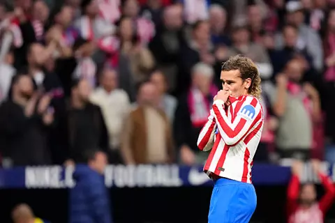 هدف أتلتيكو مدريد الثالث أمام اشبيلية (أنطوان جريزمان)