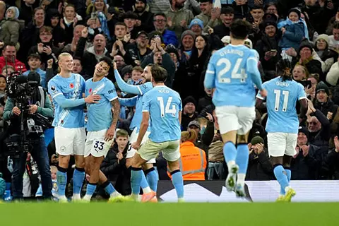 هدف مانشستر سيتي الثالث أمام بورنموث (نيكو أوريلي)