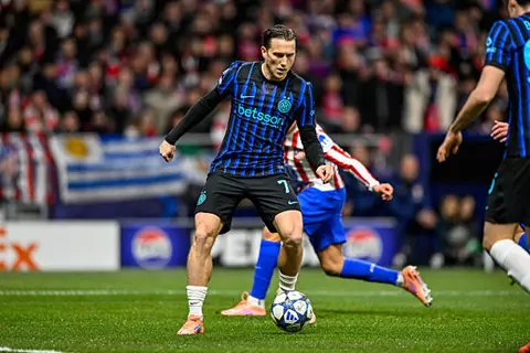 هدف إنتر الأول أمام أتلتيكو مدريد (زيلينسكي)