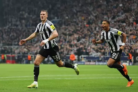 هدف نيوكاسل الأول أمام أتلتيك بلباو (دان بورن)