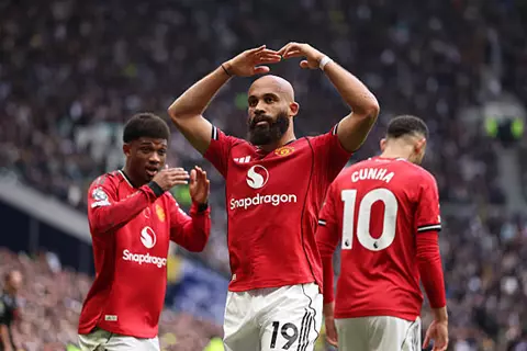 هدف مانشستر يونايتد أمام توتنهام (بريان مبويمو)