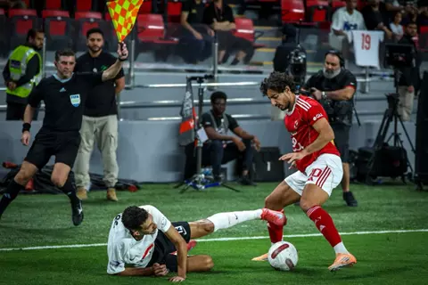 مهارة رائعة من لاعبي الأهلي أمام الزمالك