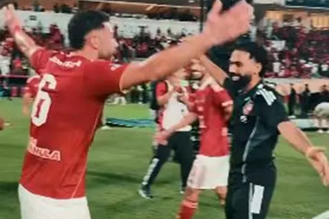 فرحة لاعبي الأهلي بالسوبر بعد إنتهاء مباراة الزمالك