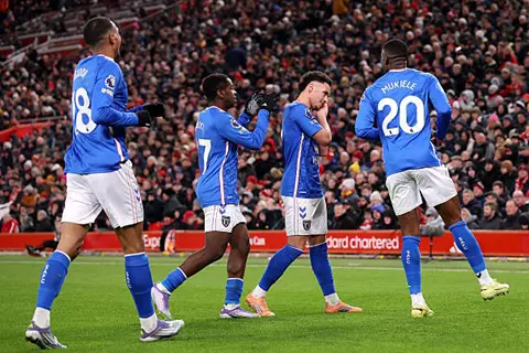 هدف سندرلاند الأول أمام ليفربول (شمس الدين طالبي)