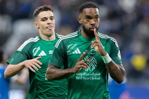 أهداف مباراة الهلال وأهلي جدة