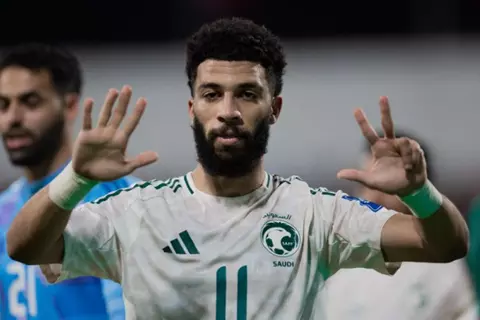 هدف السعودية الثاني أمام البحرين
