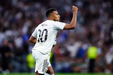 هدف ريال مدريد الأول أمام مارسيليا (مبابي)