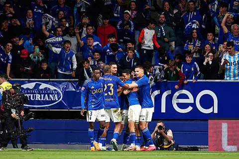 هدف ريال أوفييدو الأول أمام برشلونة (البرتو رينا)