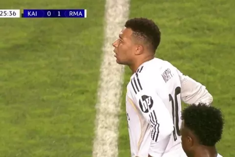 هدف ريال مدريد الأول أمام كايرات (مبابي)