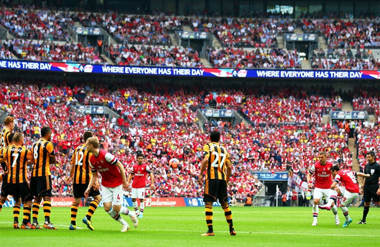 مباراة ارسنــــــــال وهال سيتي