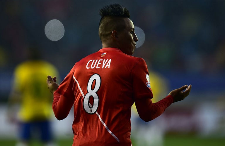 لقاء البرازيل وبيرو