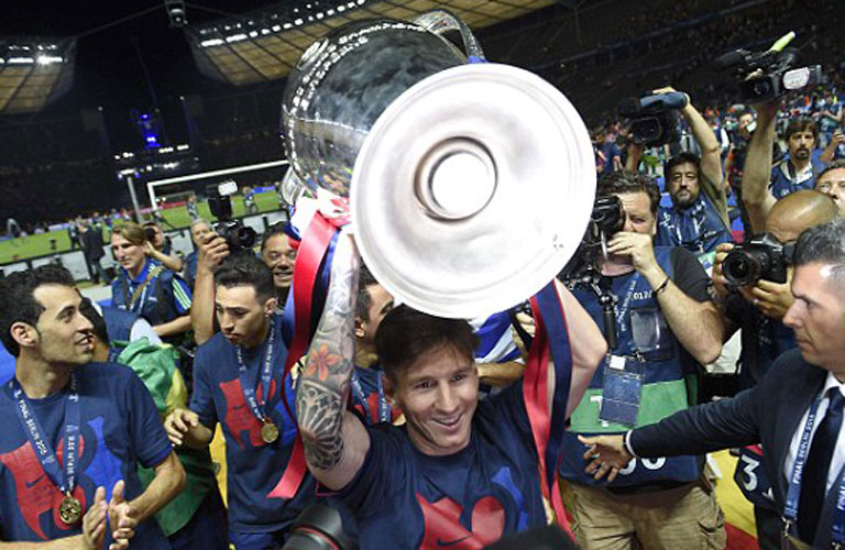 كأس الأبطال بين أيدي برشلونة