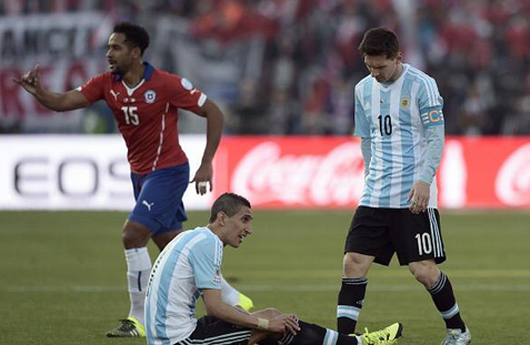لقاء تشيلي والارجنتين