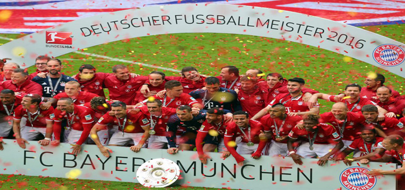 احتفال بايرن ميونيخ بعد تتويجه بطلاً للبوندسليجا