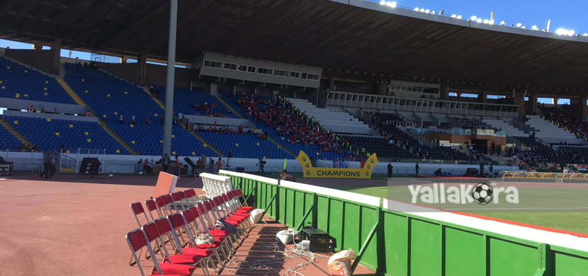 أجواء ملعب محمد الخامس قبل لقاء الوداد والأهلي