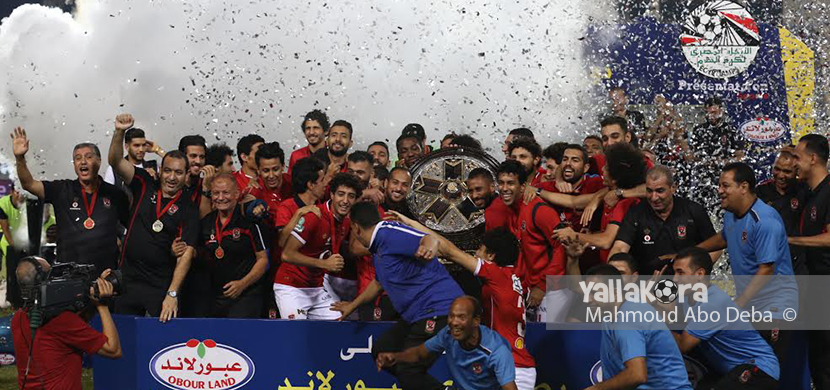 تتويج الأهلي بالدوري المصري