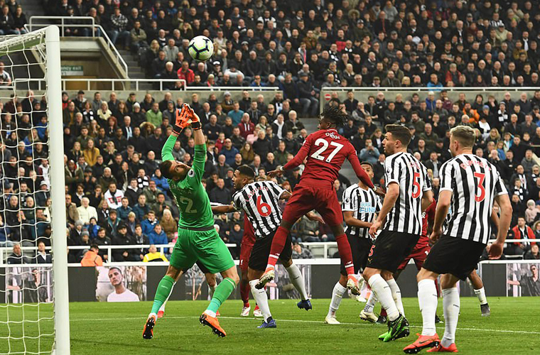 مباراة نيوكاسل وليفربول