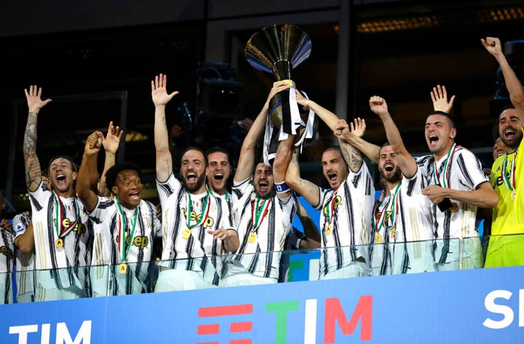 تتويج يوفنتوس بطلا للدوري الإيطالي