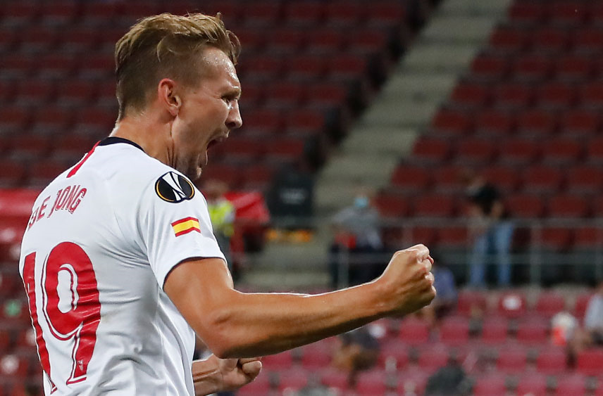 لقطات من مباراة اشبيلية وانترناسيونالي