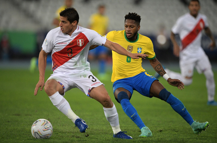 لقطات مباراة البرازيل وبيرو