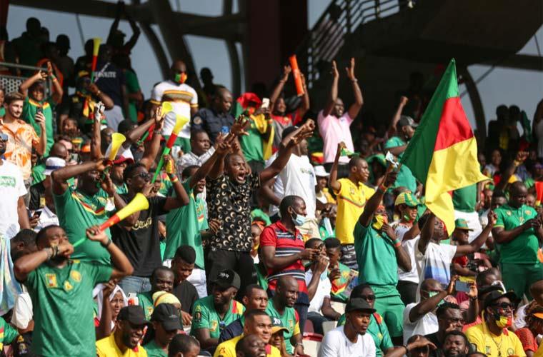 لقطات من مباراة جامبيا والكاميرون