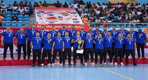 تتويج الأهلي ببطولة إفريقيا للأندية لكرة اليد