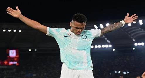 لقطات مباراة فيورنتينا وإنتر